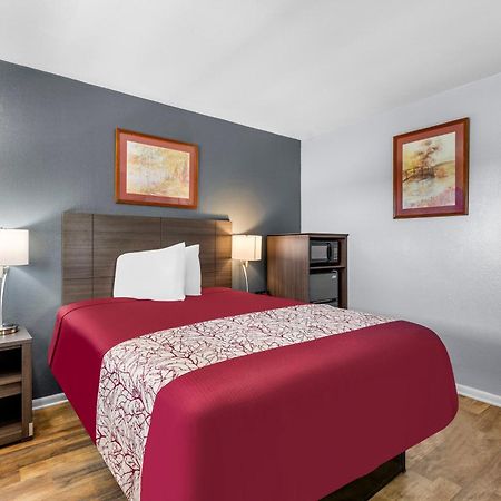 Americas Best Value Inn Belleville Exterior foto
